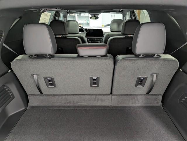 new 2026 Chevrolet Traverse car, priced at $56,054