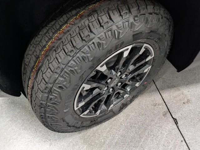 new 2026 Chevrolet Traverse car, priced at $56,054