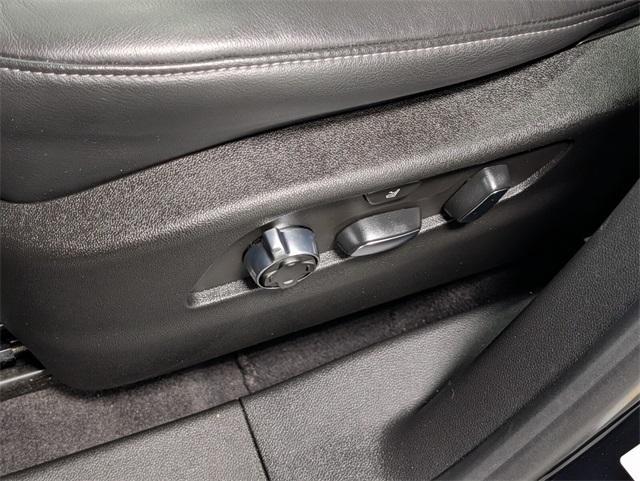 used 2023 Cadillac XT4 car, priced at $29,600