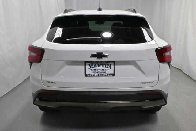 new 2025 Chevrolet Trax car, priced at $26,690