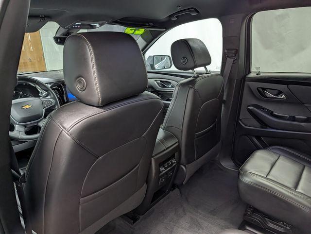 used 2023 Chevrolet Traverse car, priced at $34,998
