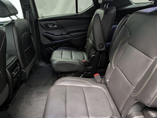 used 2023 Chevrolet Traverse car, priced at $34,998