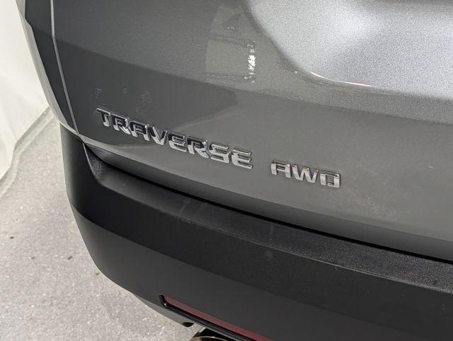 used 2023 Chevrolet Traverse car, priced at $34,998
