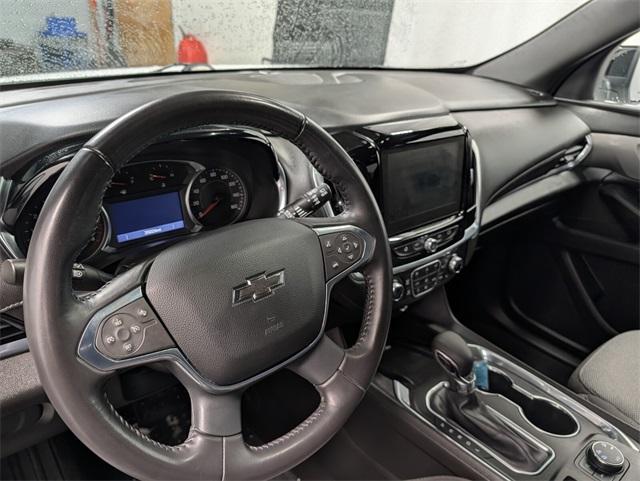 used 2022 Chevrolet Traverse car, priced at $30,771