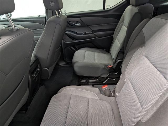 used 2022 Chevrolet Traverse car, priced at $30,771