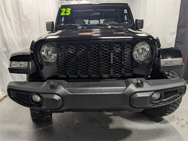 used 2023 Jeep Gladiator car, priced at $32,696