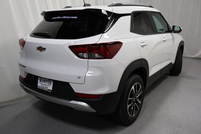 new 2025 Chevrolet TrailBlazer car, priced at $27,569