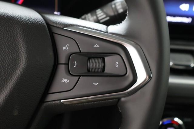 new 2025 Chevrolet TrailBlazer car, priced at $27,569