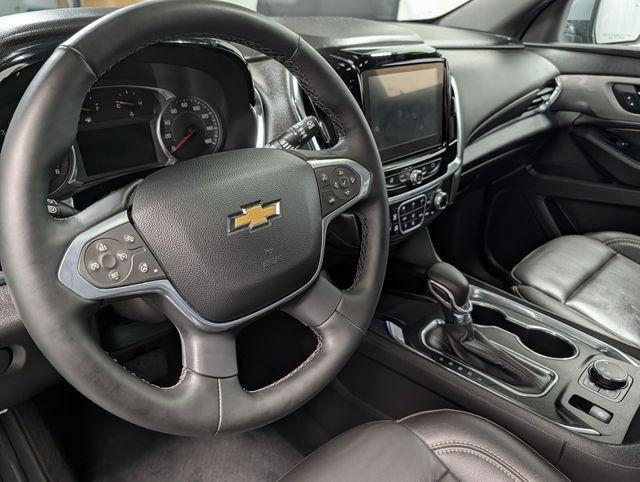 used 2023 Chevrolet Traverse car, priced at $34,909