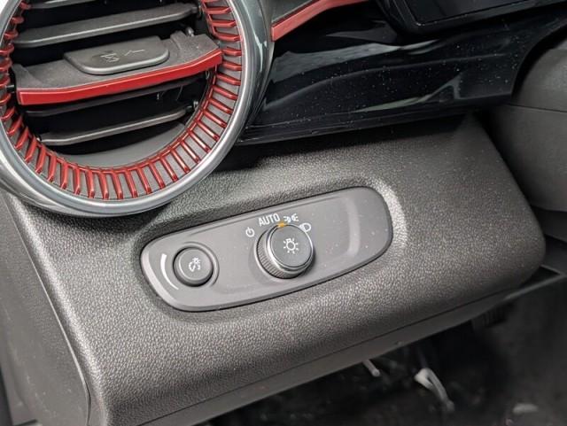 new 2026 Chevrolet Trax car