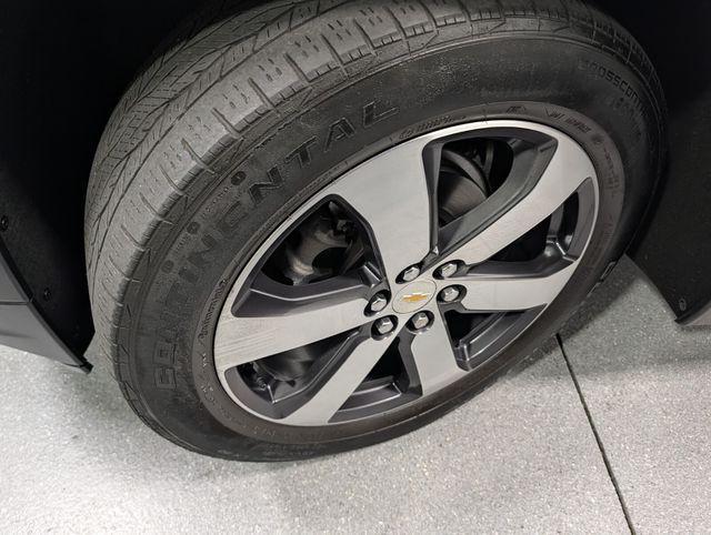 used 2023 Chevrolet Traverse car, priced at $35,100