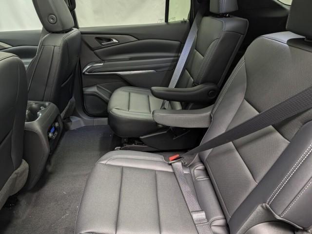 new 2026 Chevrolet Traverse car, priced at $48,314