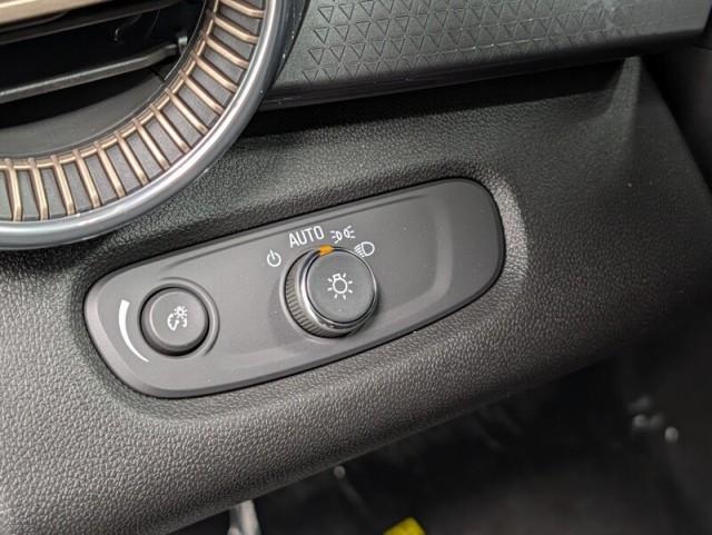 new 2026 Chevrolet Trax car