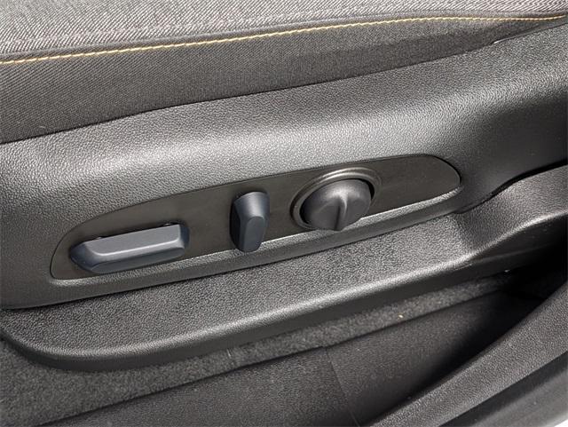 used 2024 Chevrolet Equinox car, priced at $26,033