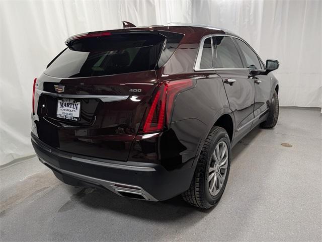 used 2021 Cadillac XT5 car, priced at $20,618