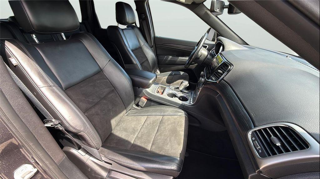 used 2020 Jeep Grand Cherokee car, priced at $19,201