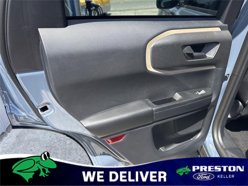 new 2025 Ford Bronco Sport car, priced at $32,000