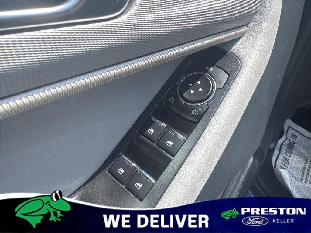 new 2025 Ford Explorer car, priced at $46,000