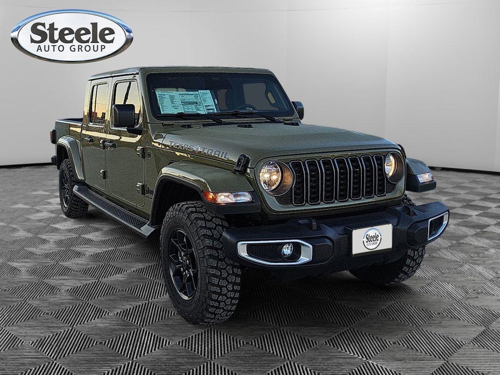 new 2026 Jeep Gladiator car, priced at $50,072