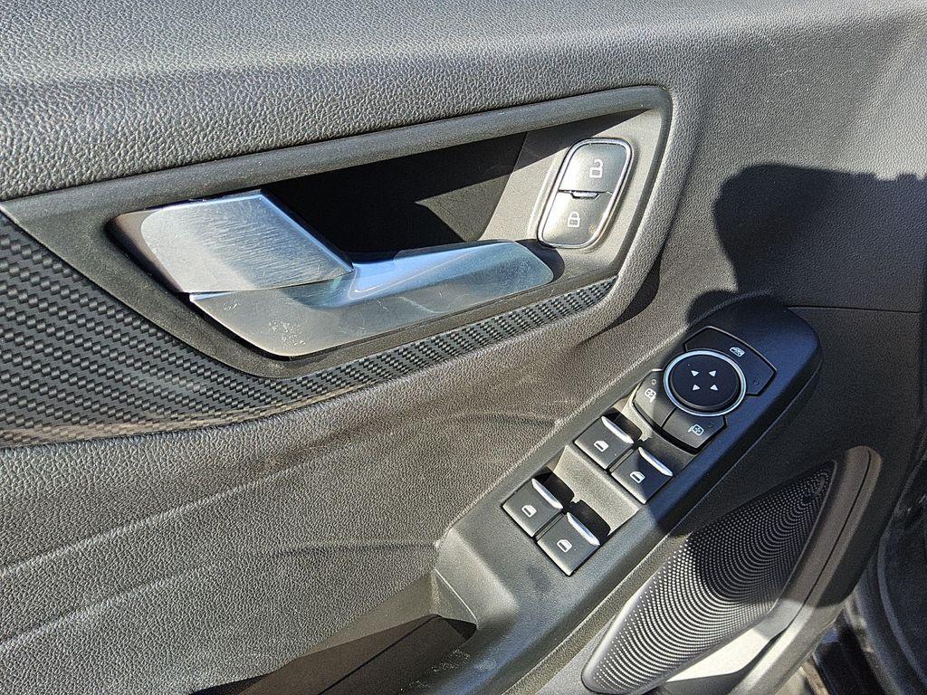 used 2024 Ford Escape car, priced at $21,995