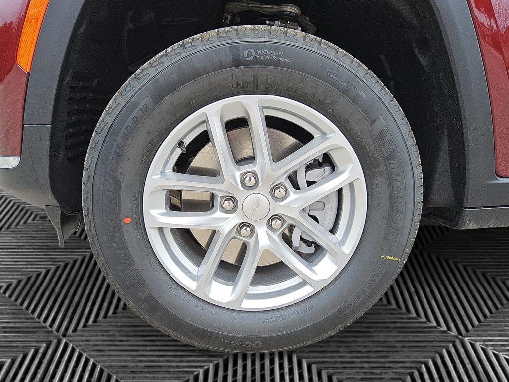 new 2026 Jeep Grand Cherokee L car, priced at $46,328