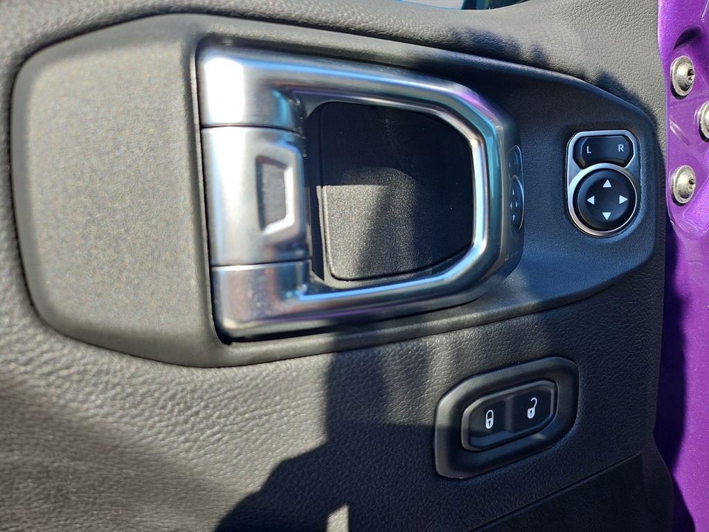 new 2026 Jeep Gladiator car, priced at $49,613