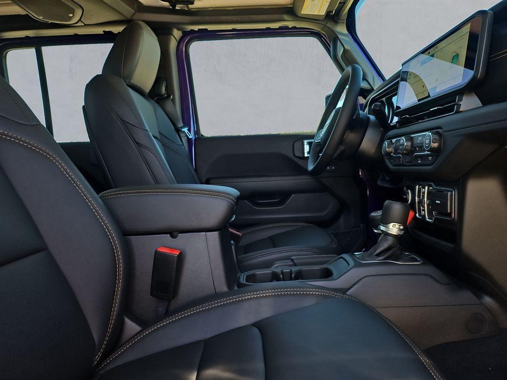 new 2026 Jeep Gladiator car, priced at $49,613