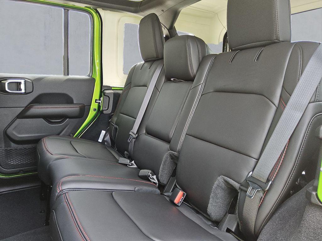 new 2025 Jeep Wrangler car, priced at $53,752