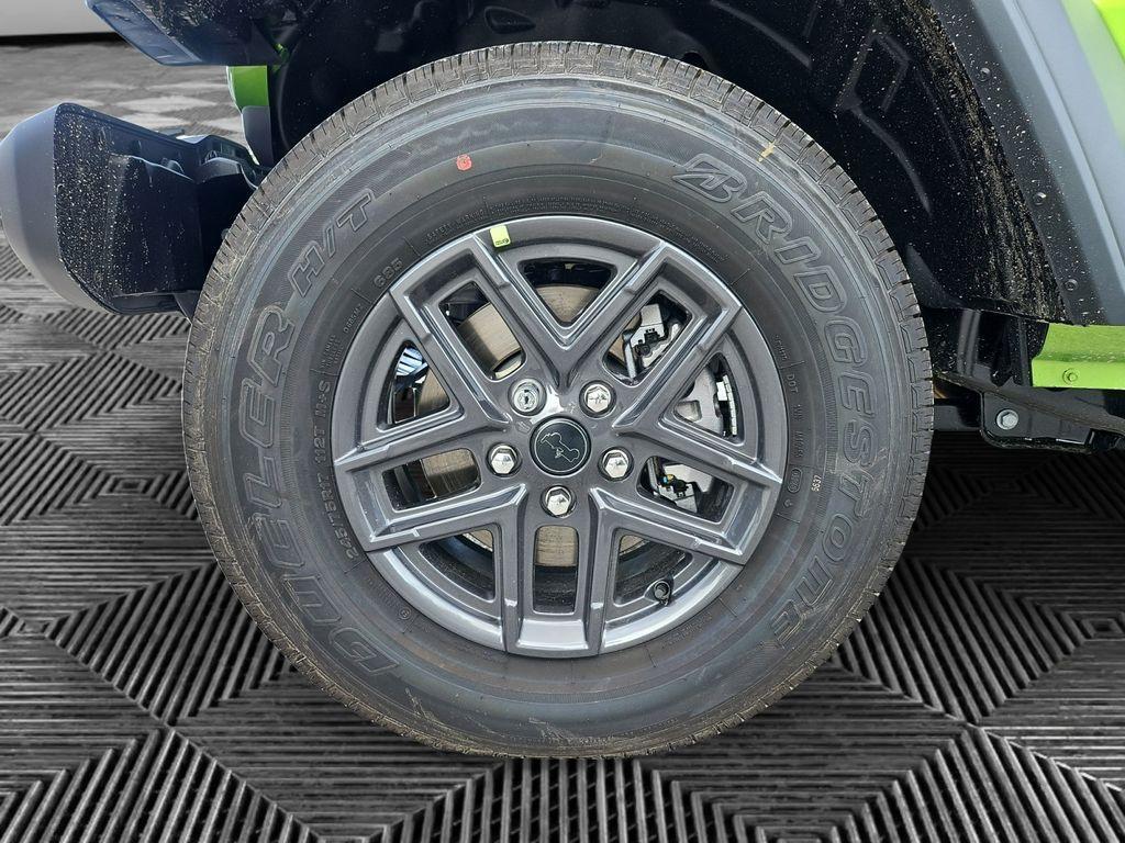 new 2025 Jeep Gladiator car, priced at $37,999