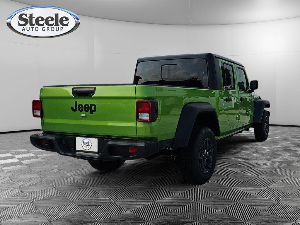 new 2025 Jeep Gladiator car, priced at $37,999