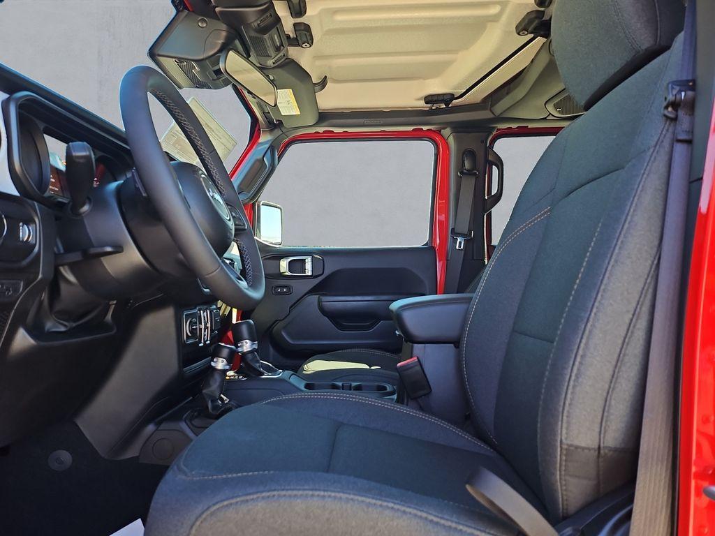 new 2025 Jeep Wrangler car, priced at $50,190