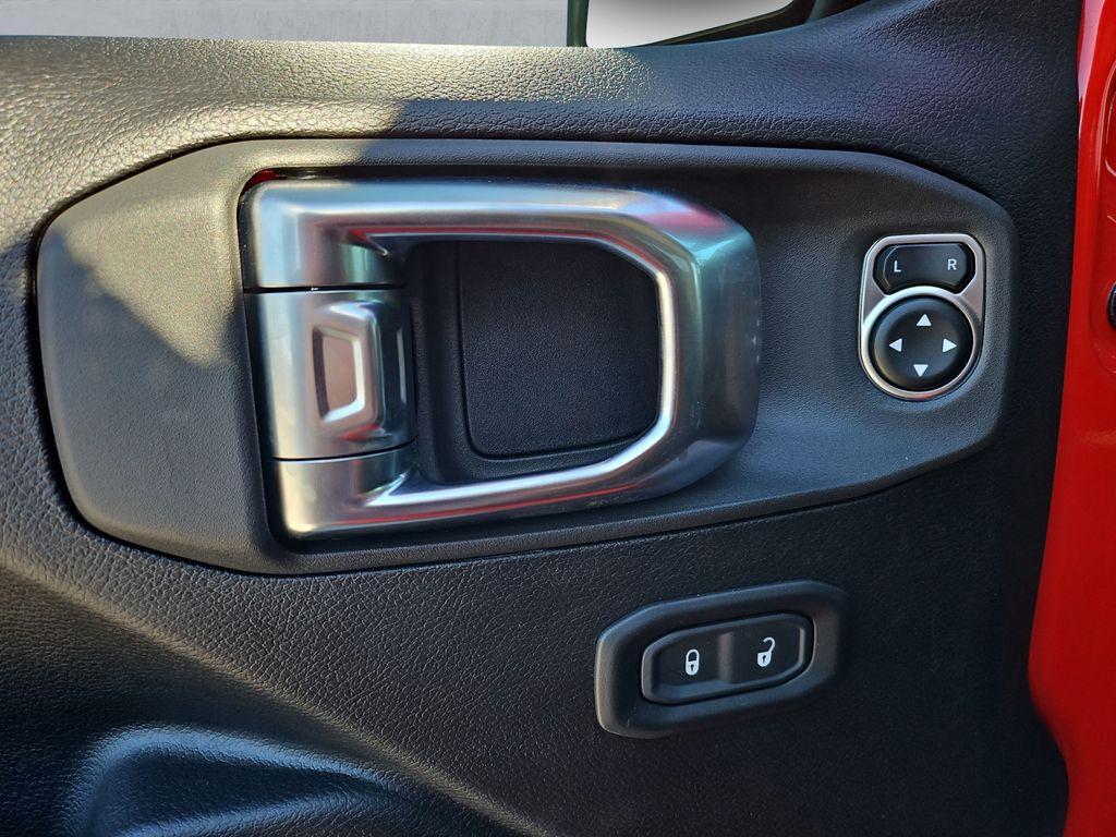 new 2025 Jeep Wrangler car, priced at $50,190