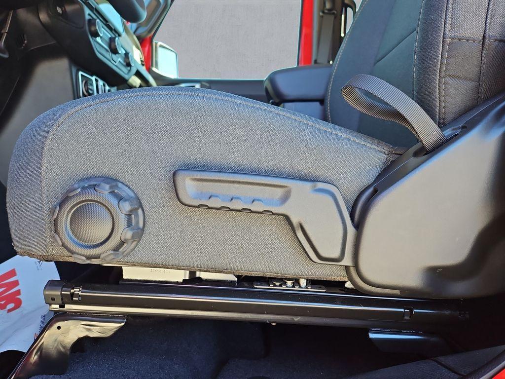 new 2025 Jeep Wrangler car, priced at $50,190