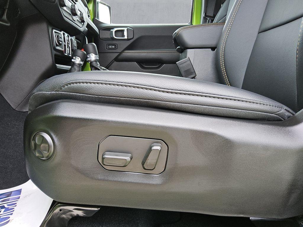 new 2026 Jeep Gladiator car, priced at $49,235