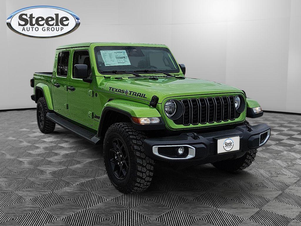new 2026 Jeep Gladiator car, priced at $49,235