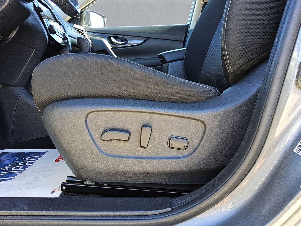 used 2019 Nissan Rogue car, priced at $13,994