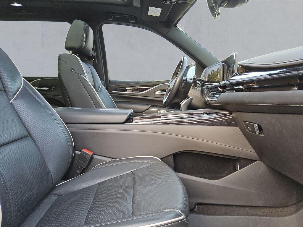used 2023 Cadillac Escalade ESV car, priced at $66,795