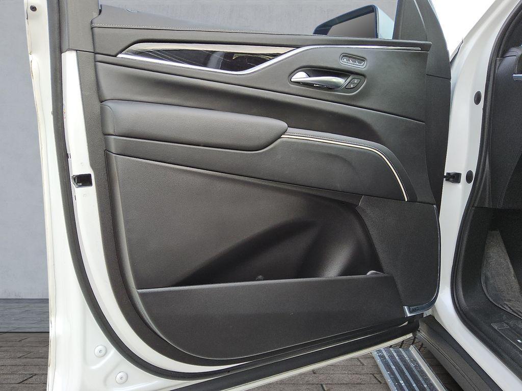 used 2023 Cadillac Escalade ESV car, priced at $66,795