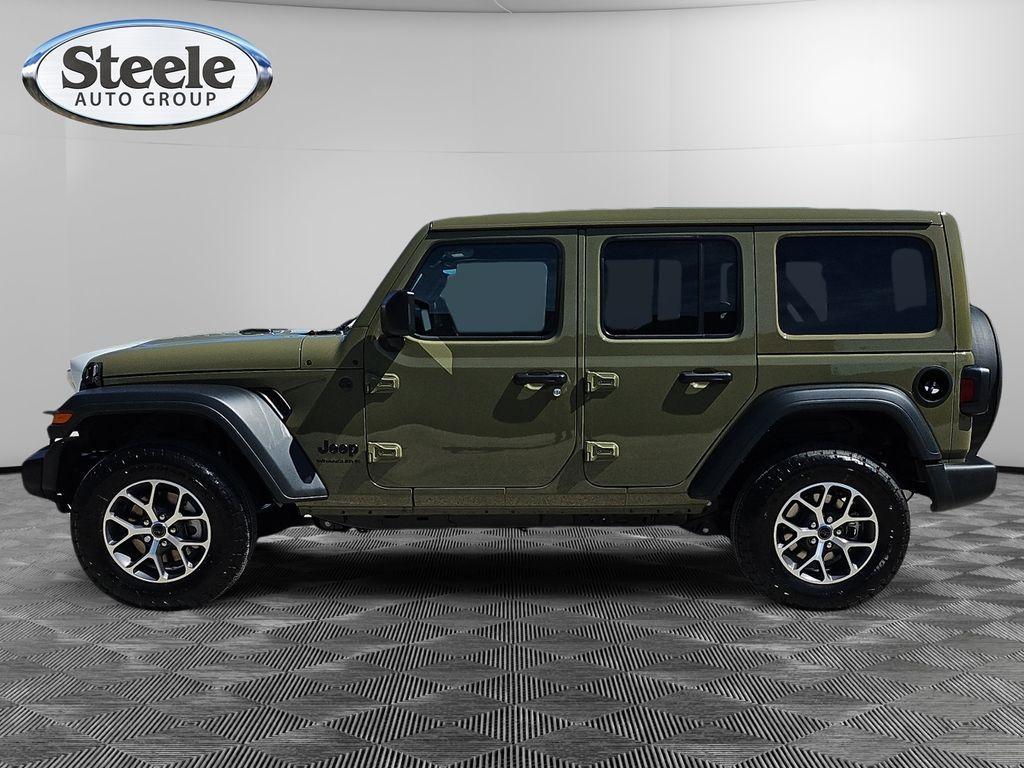 new 2025 Jeep Wrangler car, priced at $42,080