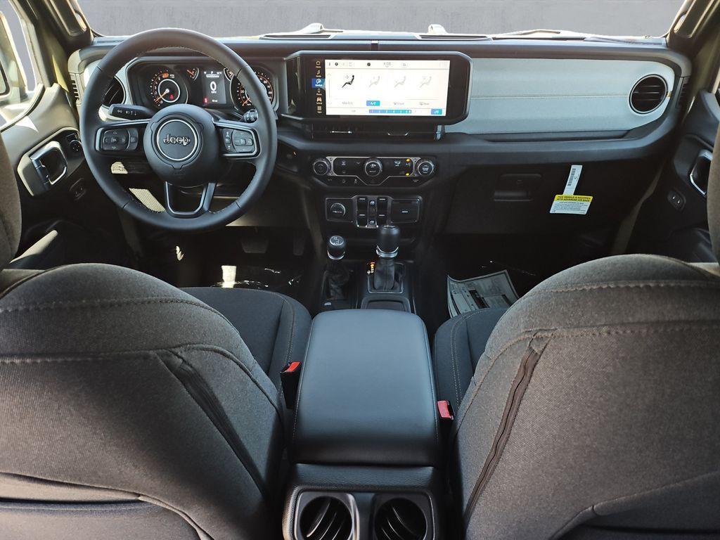 new 2025 Jeep Wrangler car, priced at $42,080