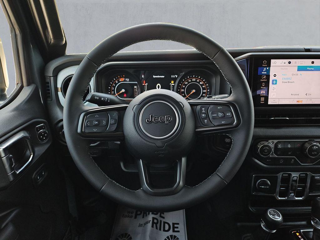 new 2025 Jeep Wrangler car, priced at $44,812