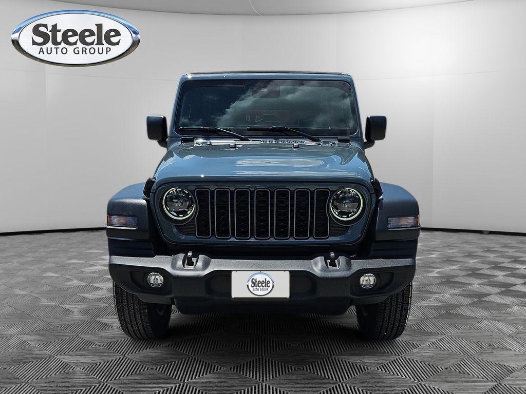 new 2025 Jeep Wrangler car, priced at $44,812