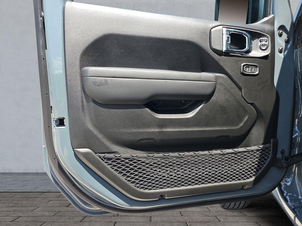 new 2025 Jeep Wrangler car, priced at $44,812