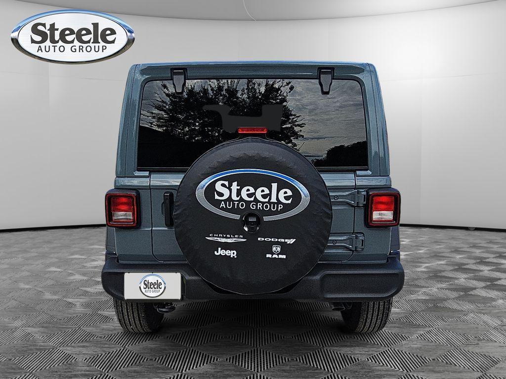 new 2025 Jeep Wrangler car, priced at $42,089