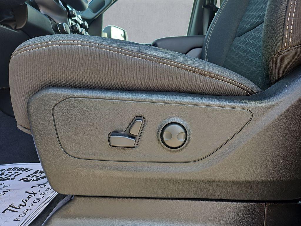 new 2026 Ram 1500 car, priced at $41,995