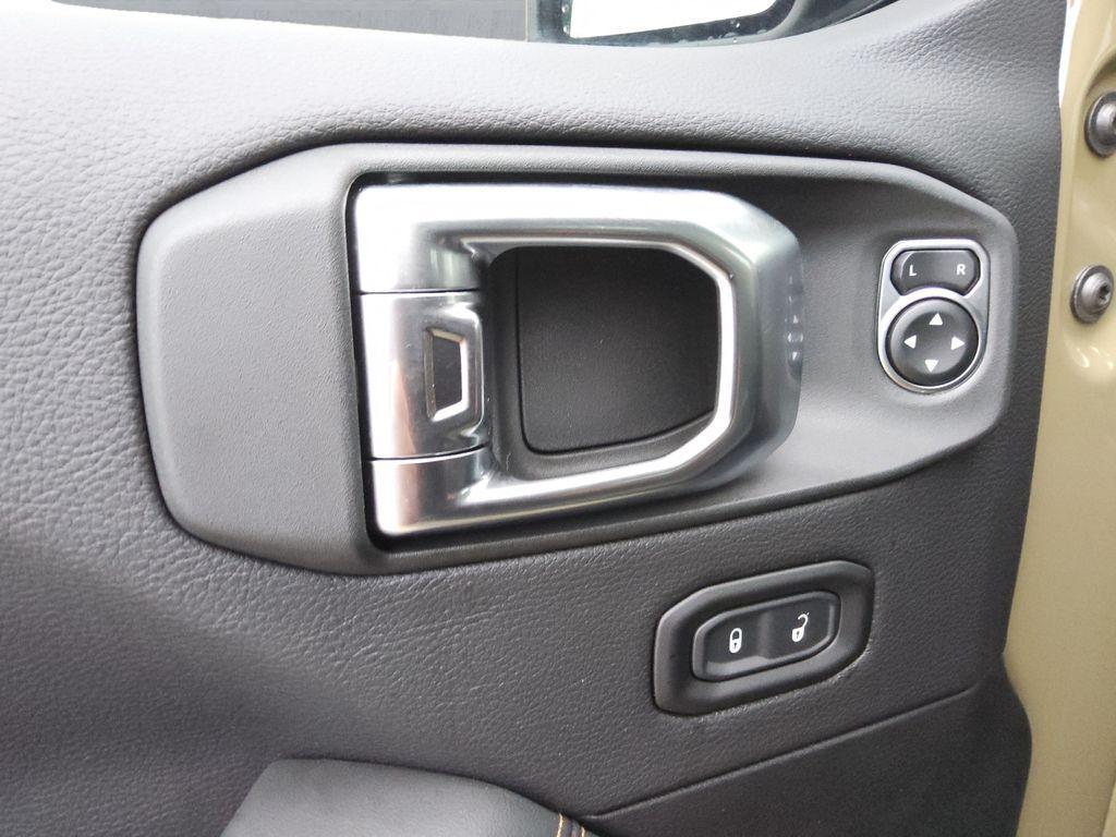 new 2026 Jeep Gladiator car, priced at $51,715