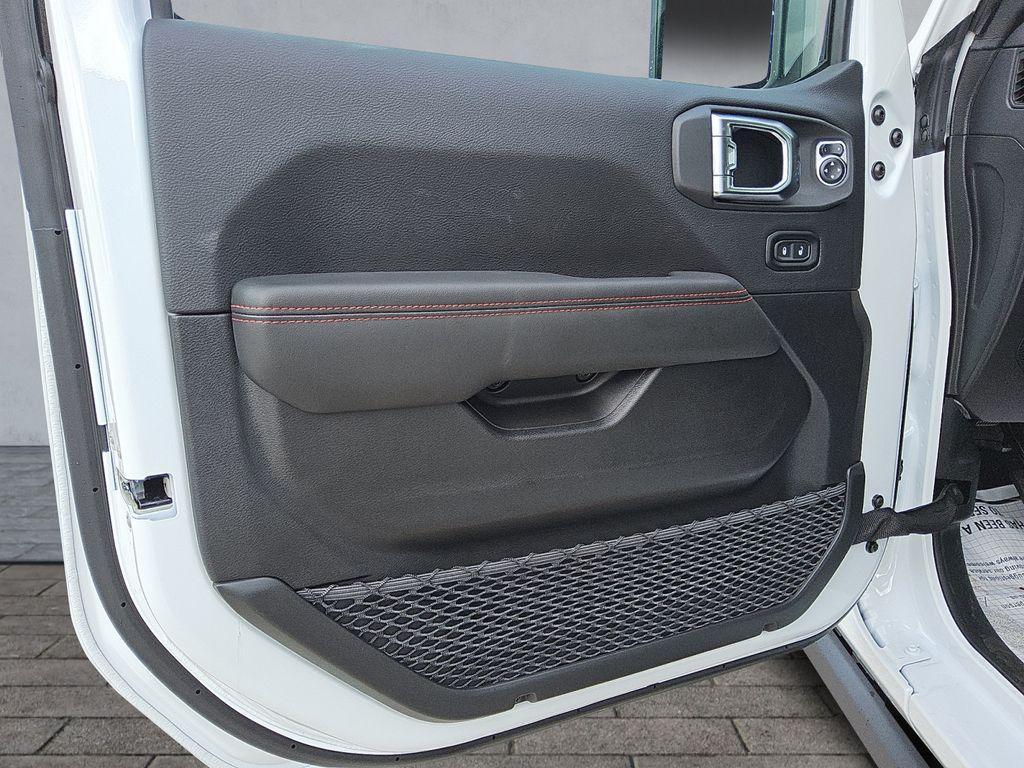 new 2026 Jeep Wrangler car, priced at $57,801