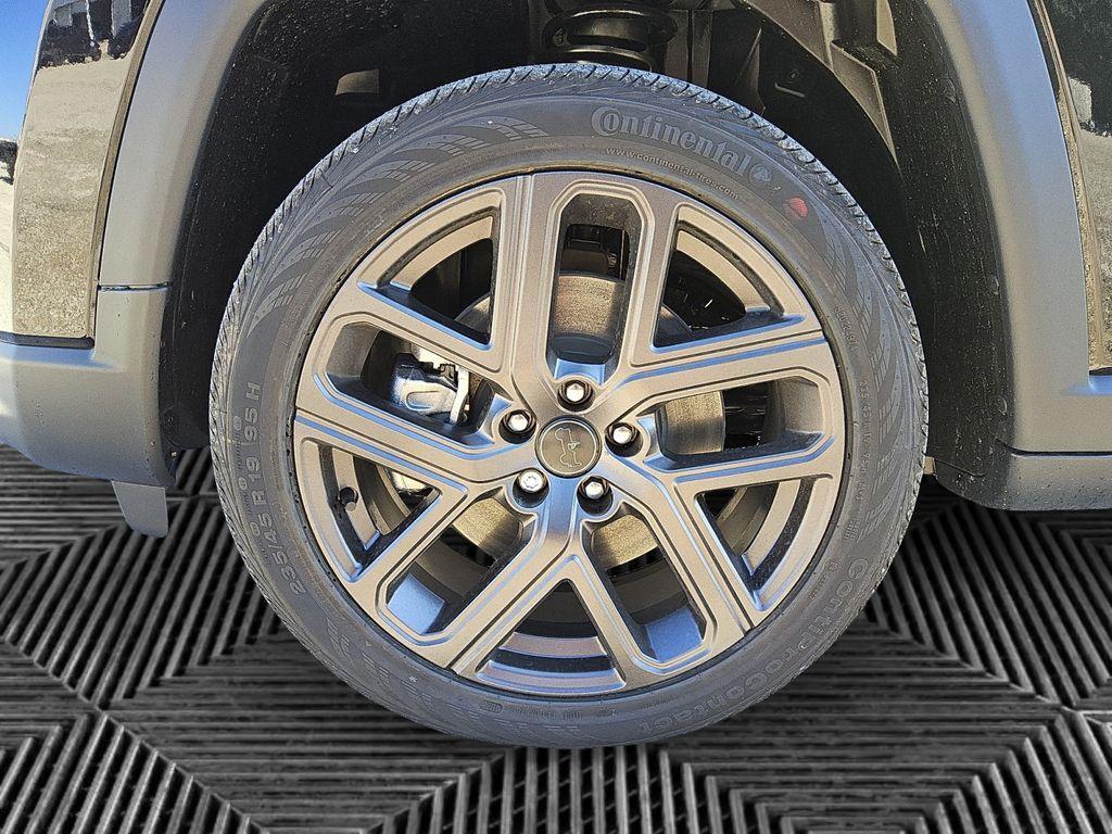 new 2026 Jeep Compass car, priced at $28,041