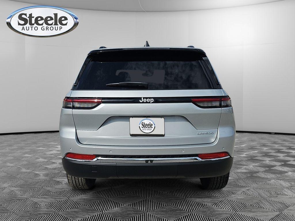 new 2025 Jeep Grand Cherokee car, priced at $34,690