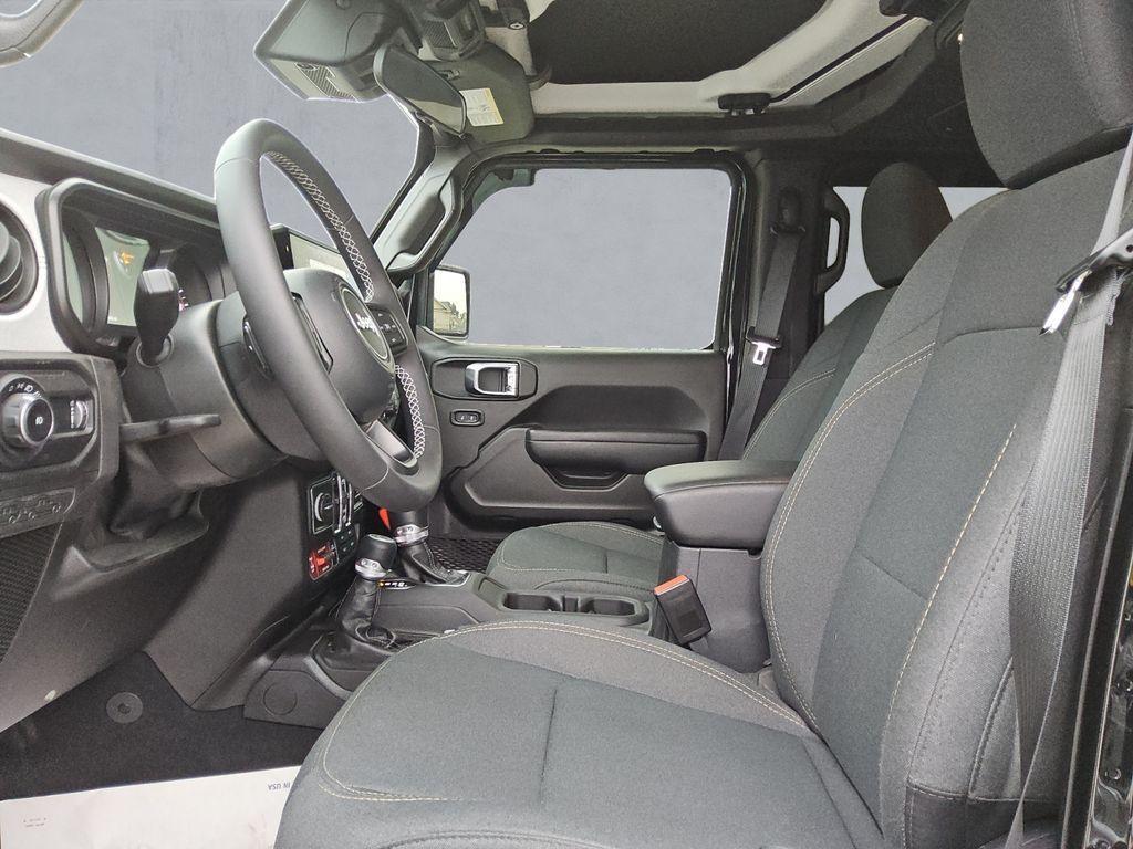 used 2025 Jeep Wrangler car, priced at $39,994